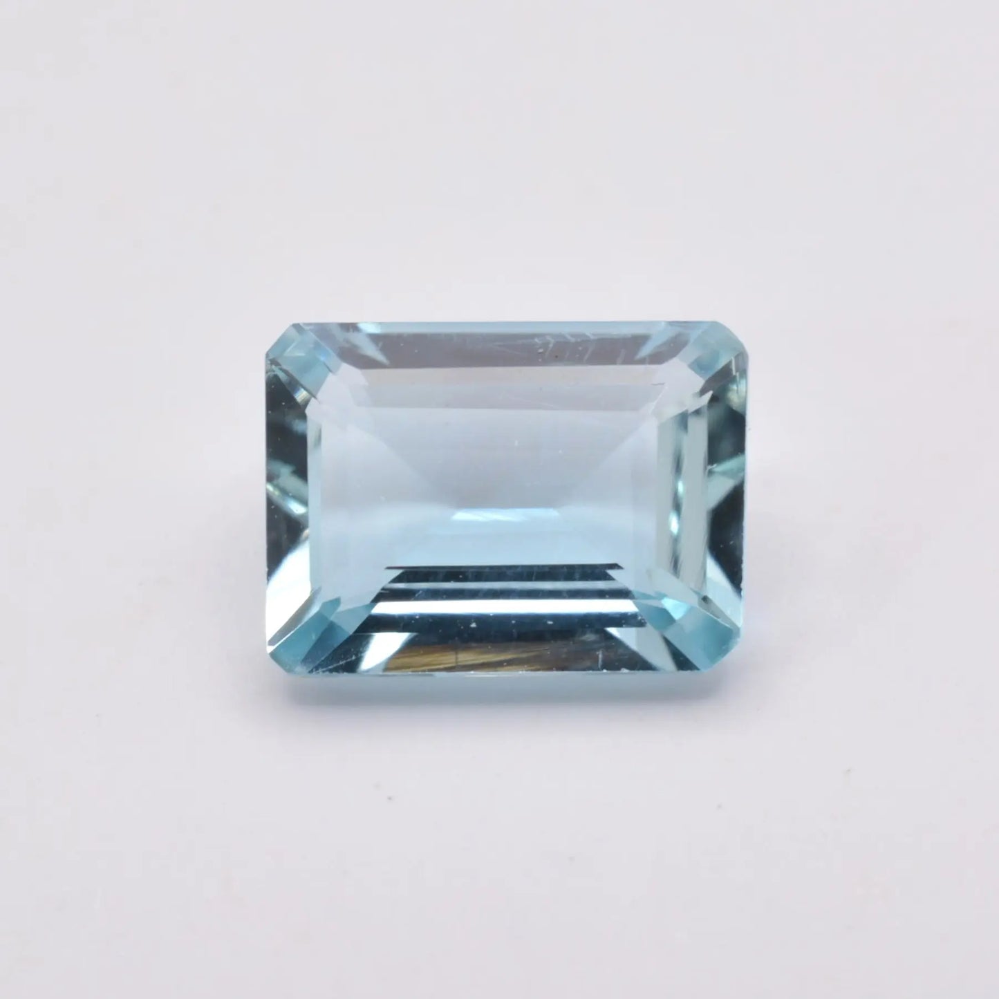 Aigue-Marine Rectangle 0,68ct - pierre précieuse - gemme