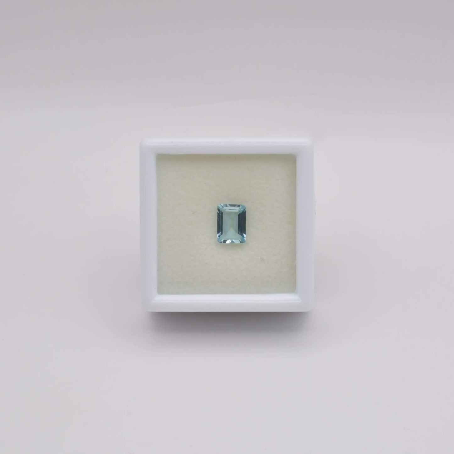 Aigue-Marine Rectangle 0,68ct - pierre précieuse - gemme