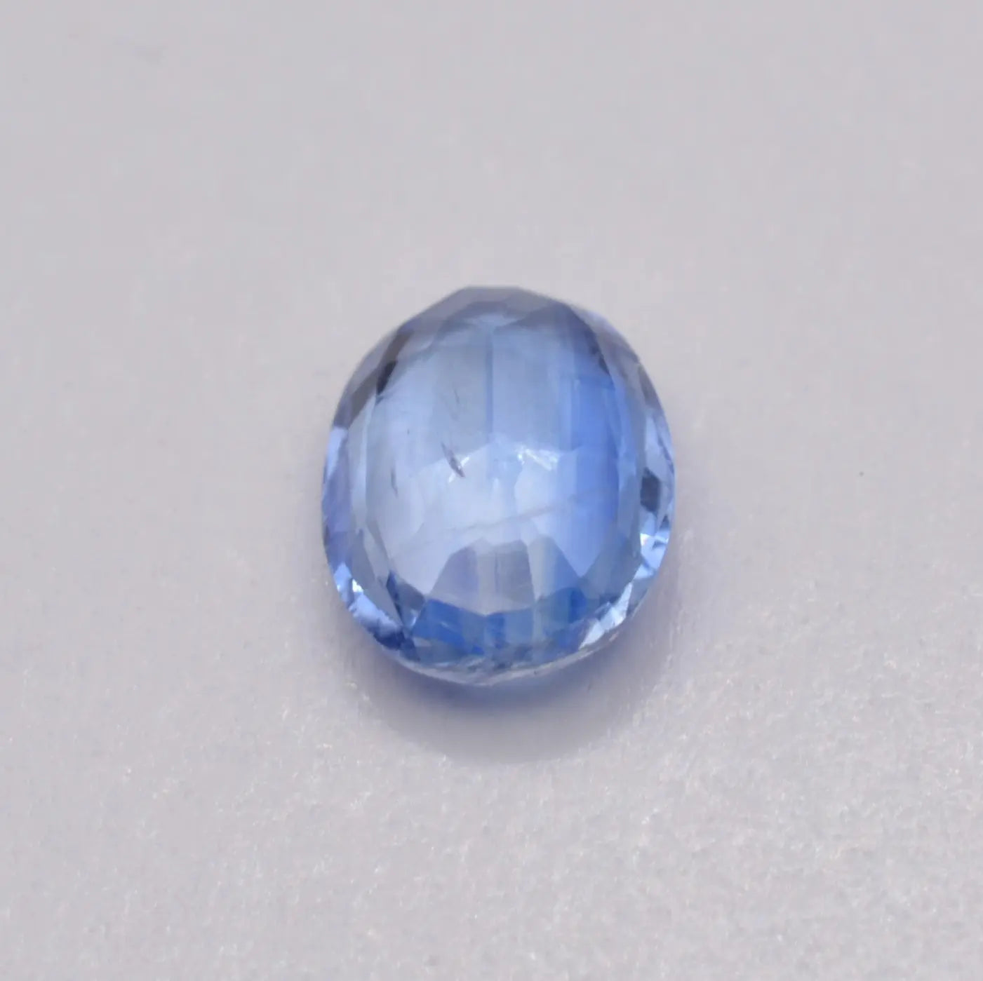 Disthène ou Cyanite 0,83ct - pierre précieuse - gemme