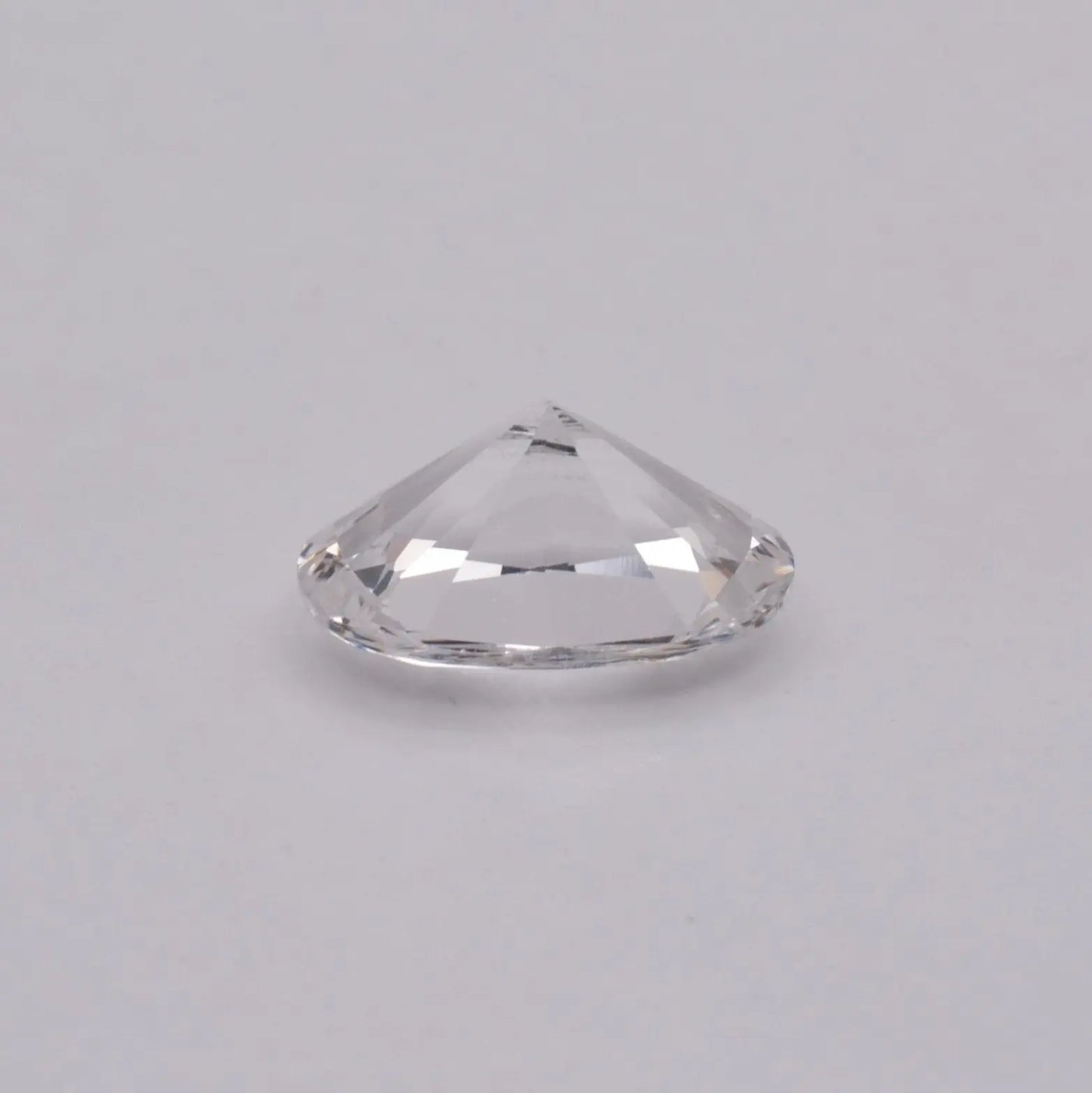 gemme taillée Danburite Ovale 4,02ct PASSOT-GEMS