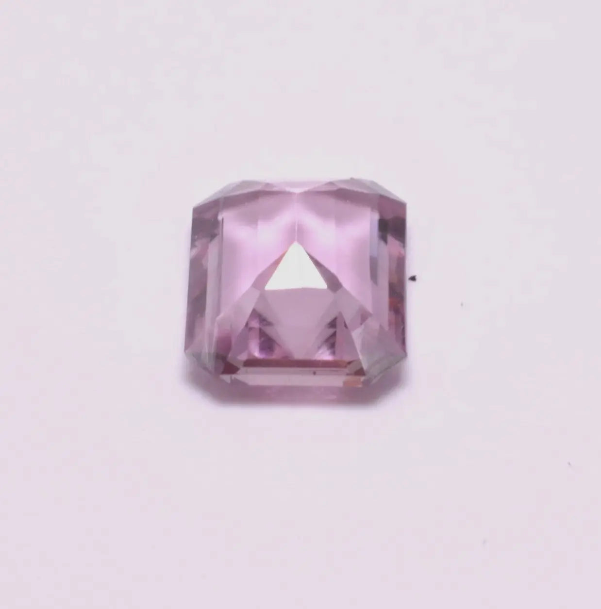 Diaspore Rose Rectangle 1,37ct - pierre précieuse - gemme