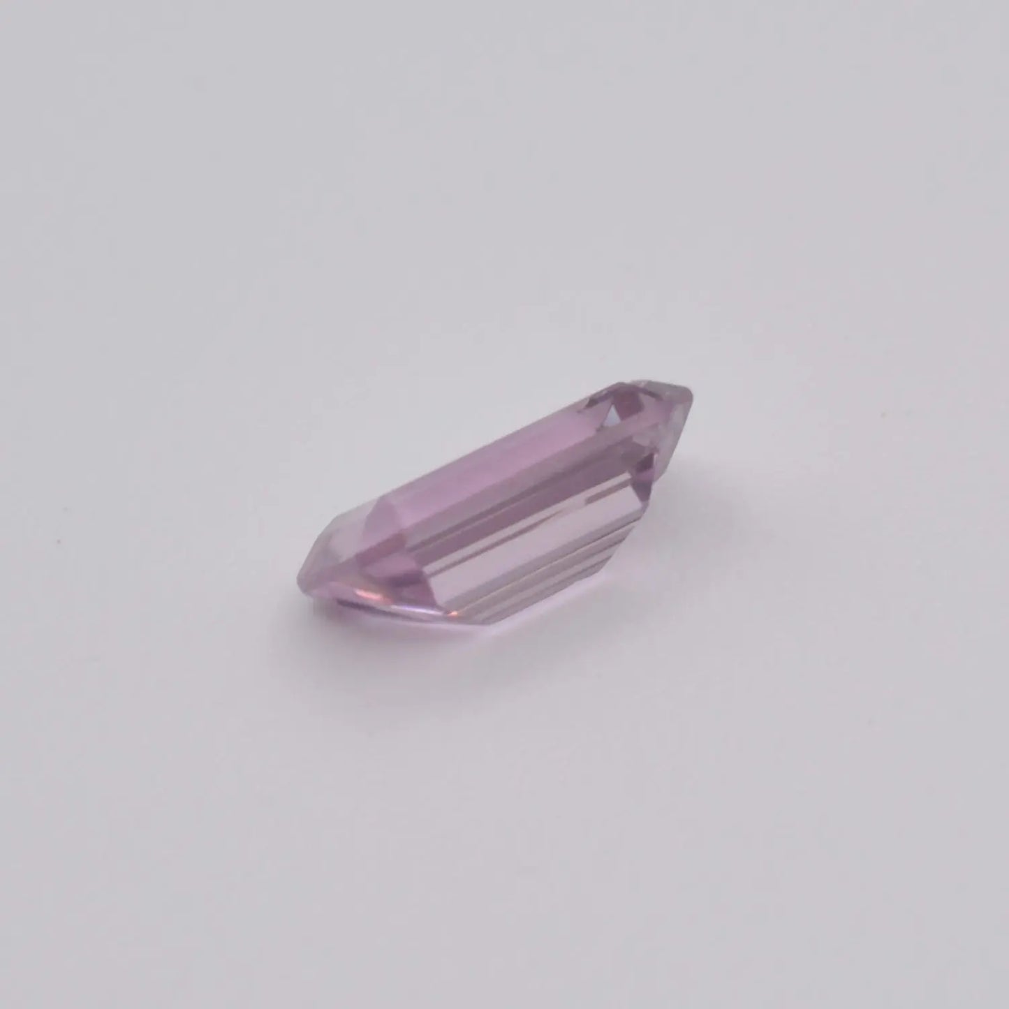 gemme taillée Diaspore Rose Rectangle 1,21ct
