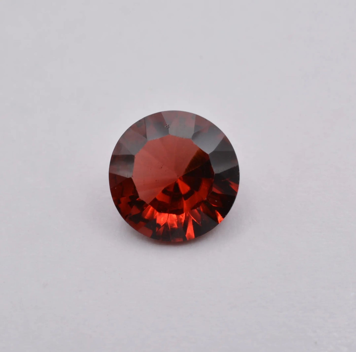 Grenat 2,07ct - pierre précieuse - gemme