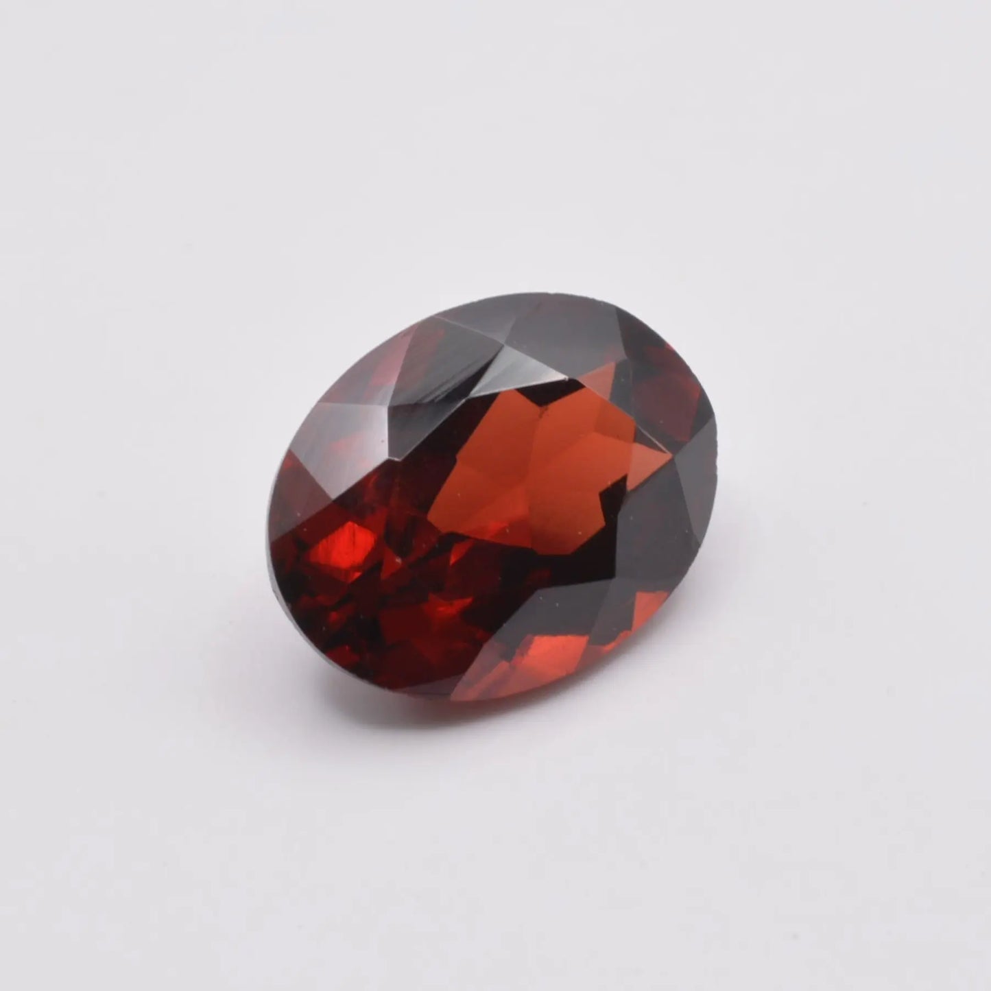 Grenat 2,10ct - pierre précieuse - gemme