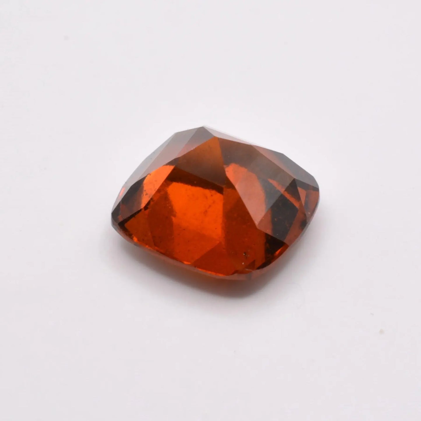 Pierre taillée Grenat Hessonite 9,70ct