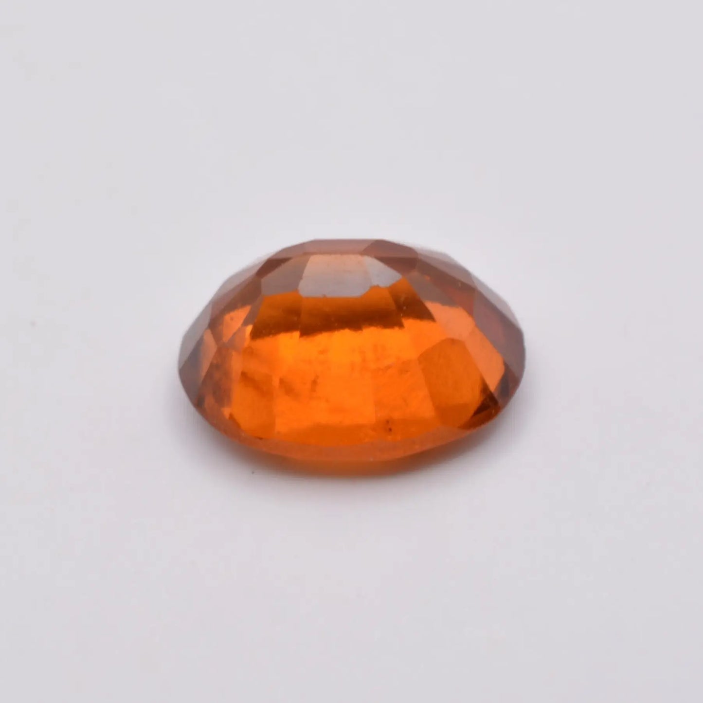 Pierre taillée Grenat Hessonite 1,36ct