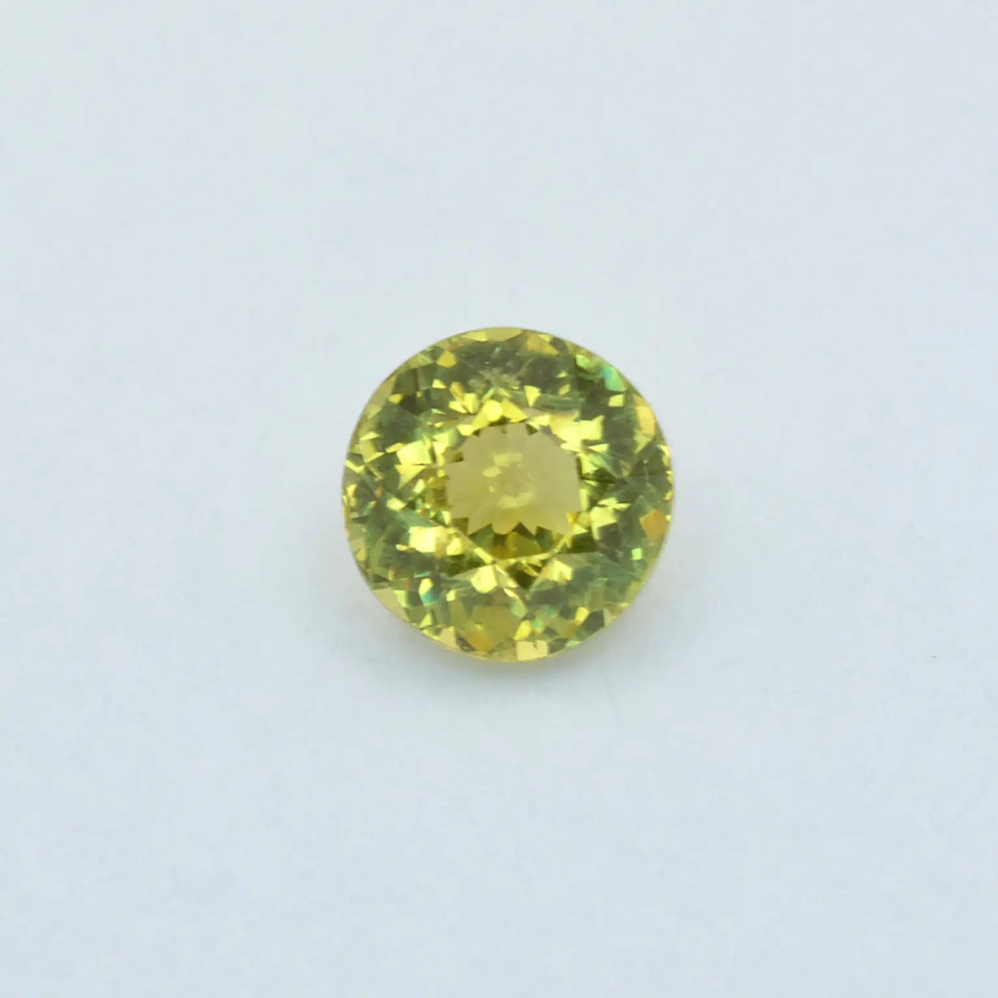 Pierre taillée Grenat du Mali Jaune Rond 0,69 ct