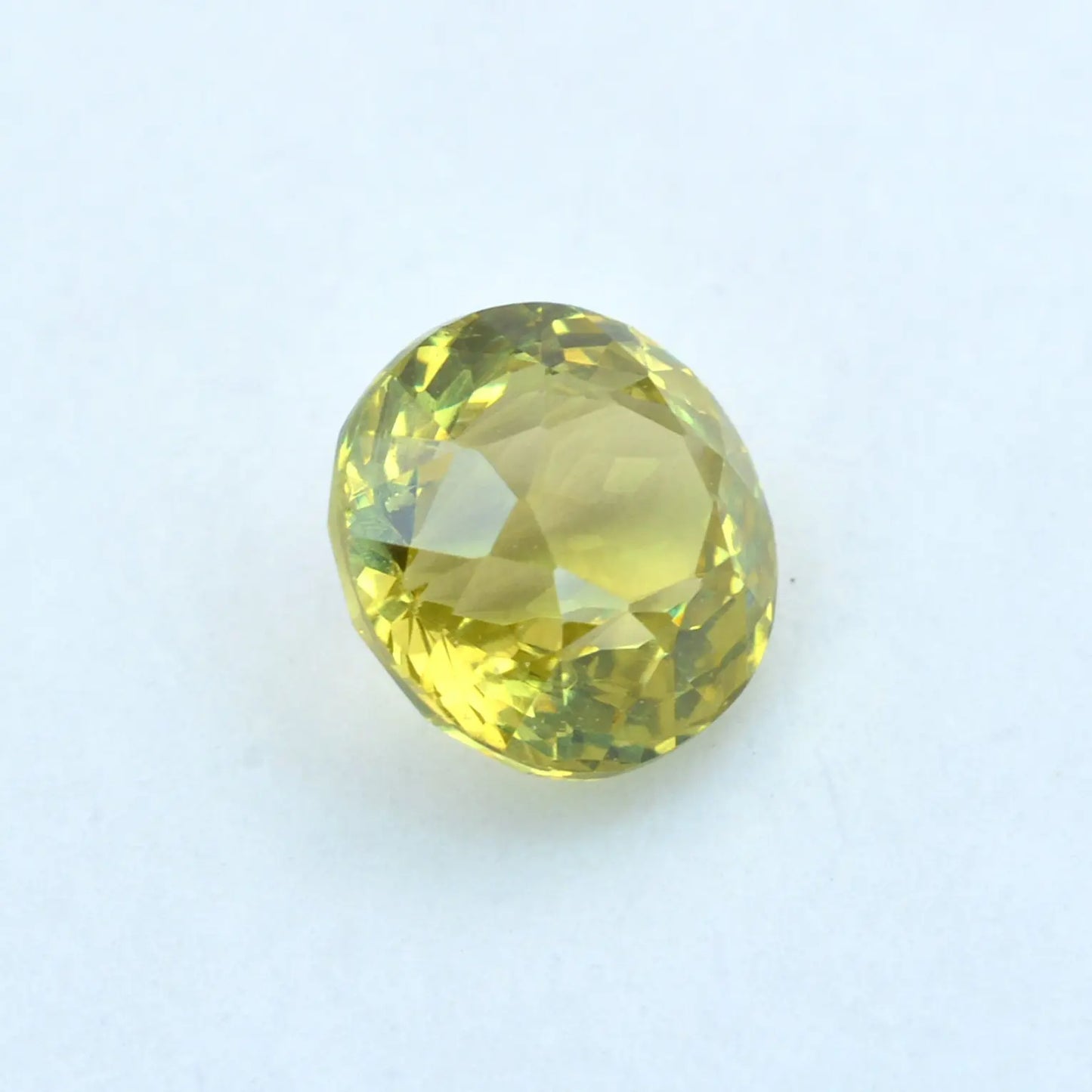 Pierre taillée Grenat du Mali Jaune Rond 0,69 ct