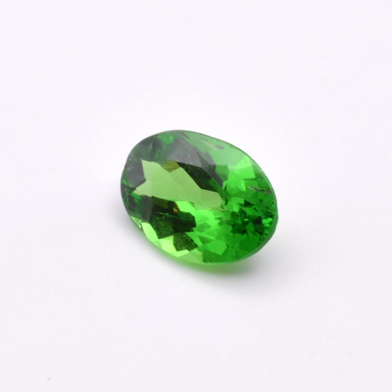 Grenat Tsavorite Ovale Vert 0,66ct