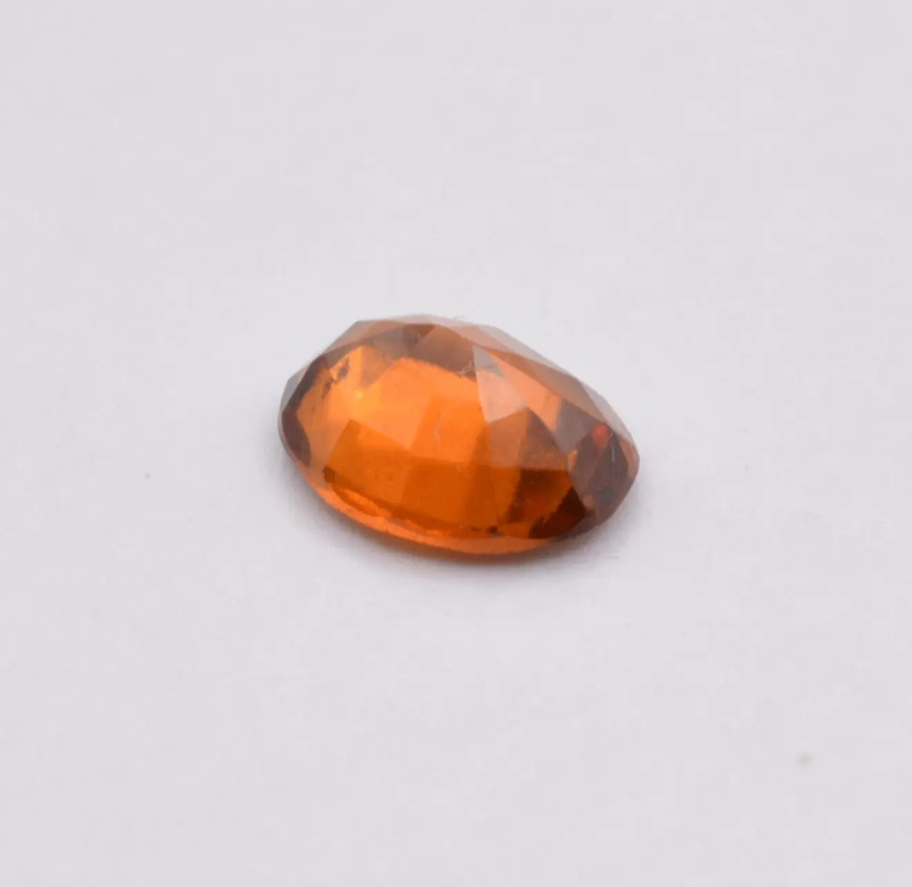 Pierre taillée Grenat Hessonite 1,52ct