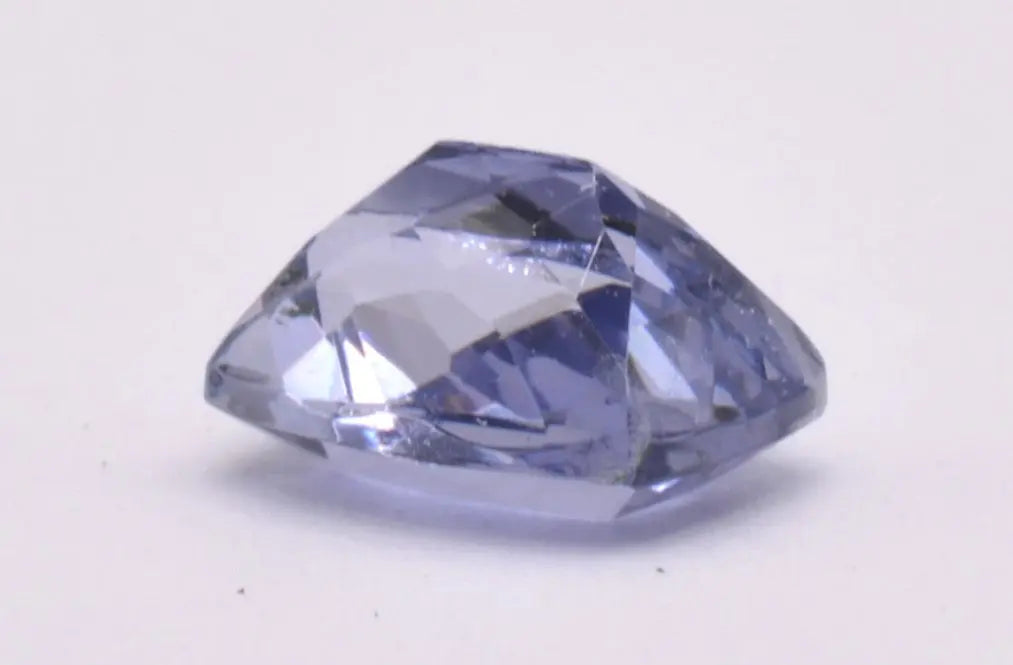 Gemme taillée Iolite ou Cordiérite 1,57ct