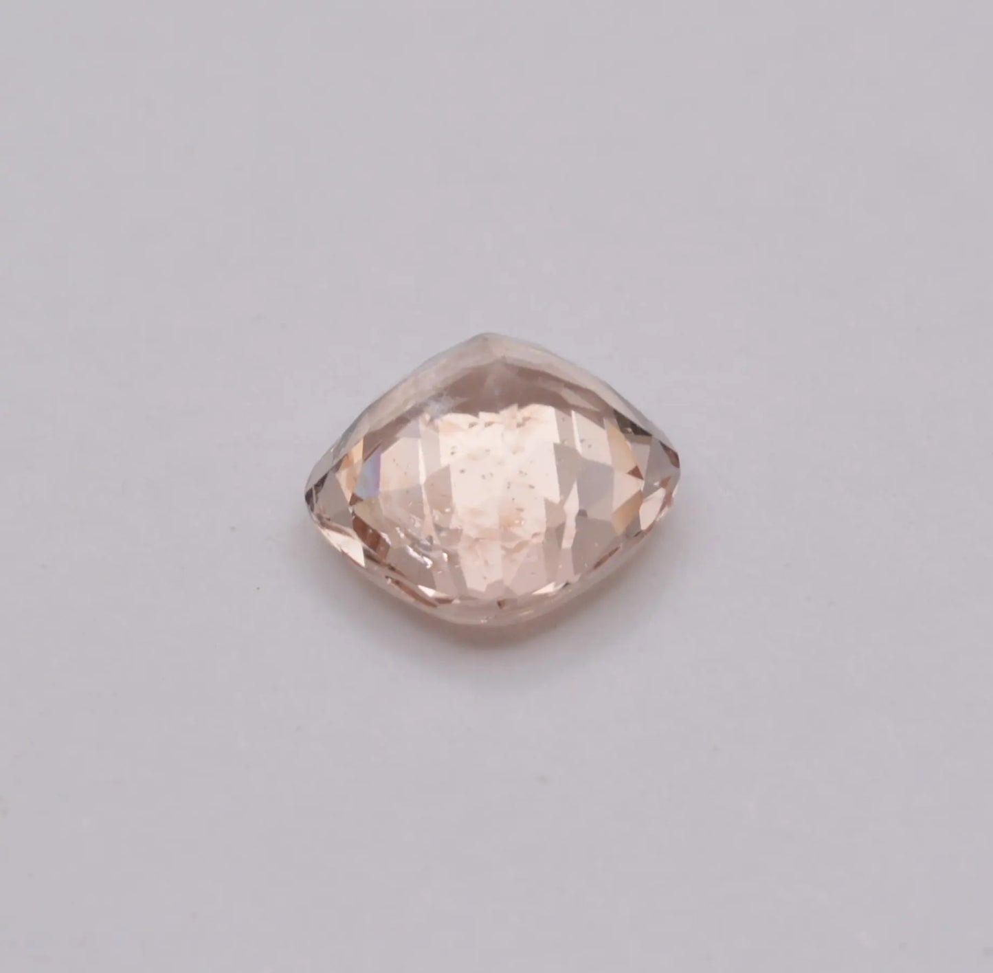 Pierre taillée Morganite Coussin 2,04ct