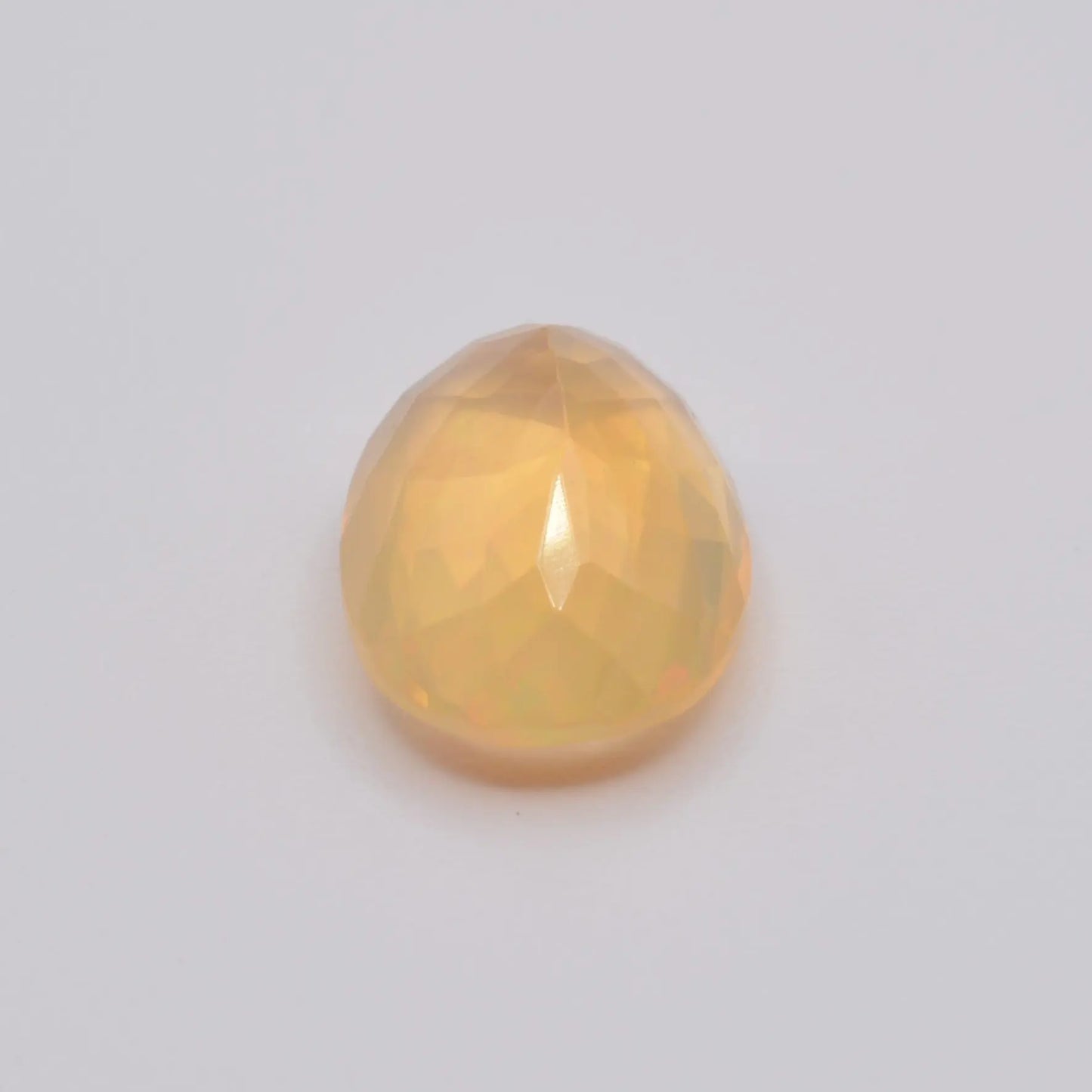 Pierre taillée Opale de feu 3,22ct