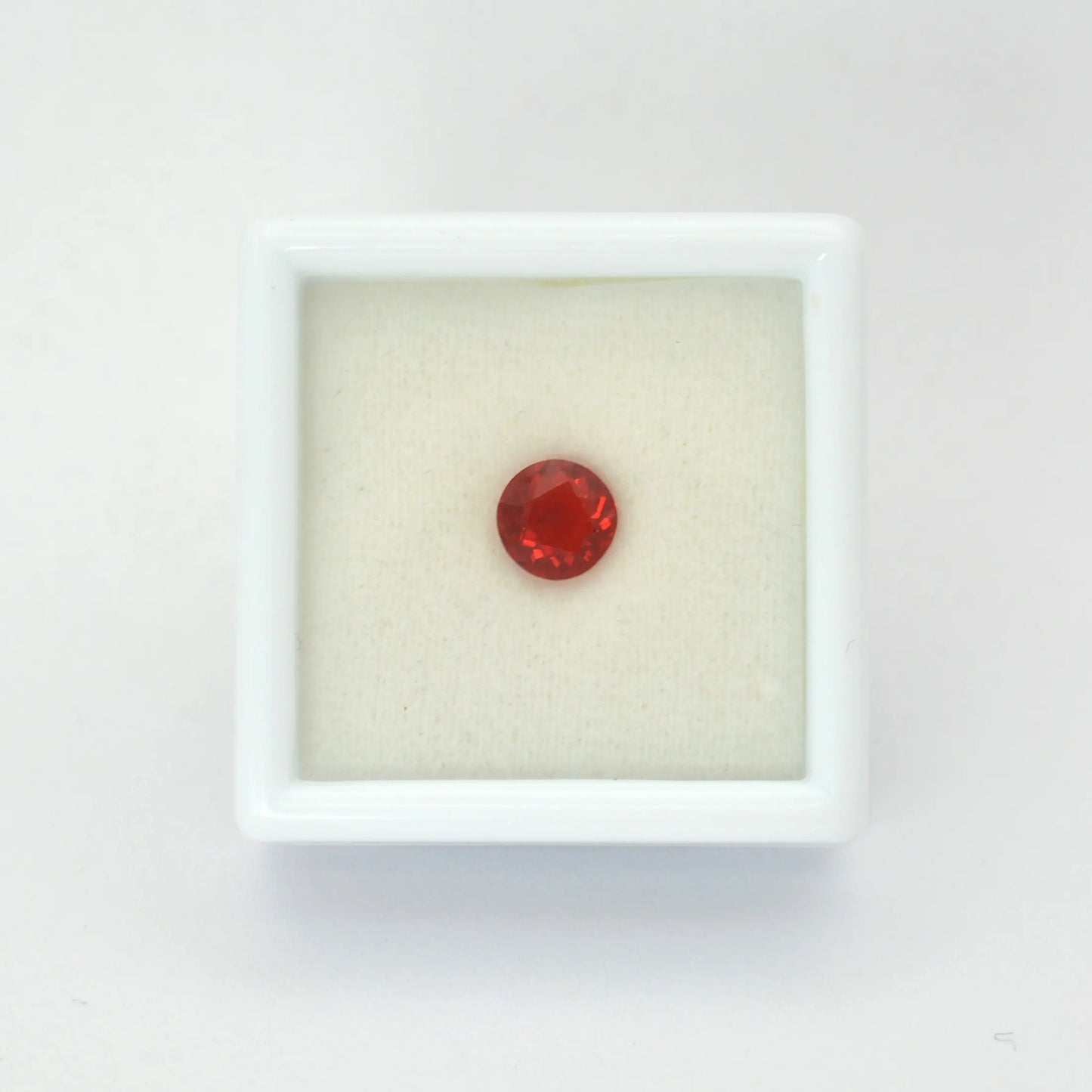 Opale de feu Ronde 0,45 ct
