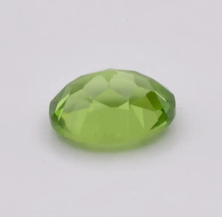 Péridot Ovale 2,23ct - pierre précieuse - gemme