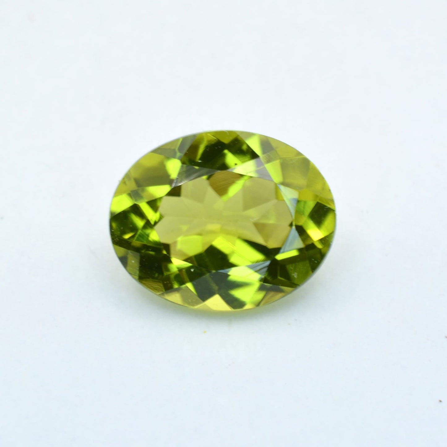 Péridot Ovale 1,80ct