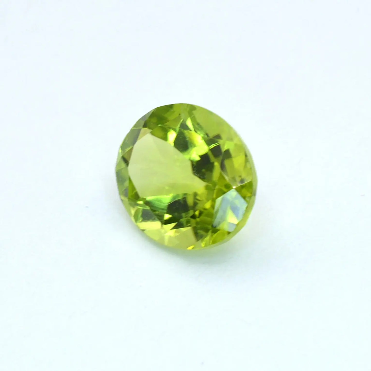 Pierre taillée Péridot Ovale 1,88ct