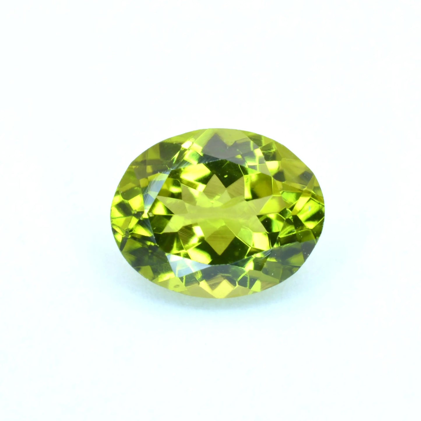 Péridot Ovale 2,05ct