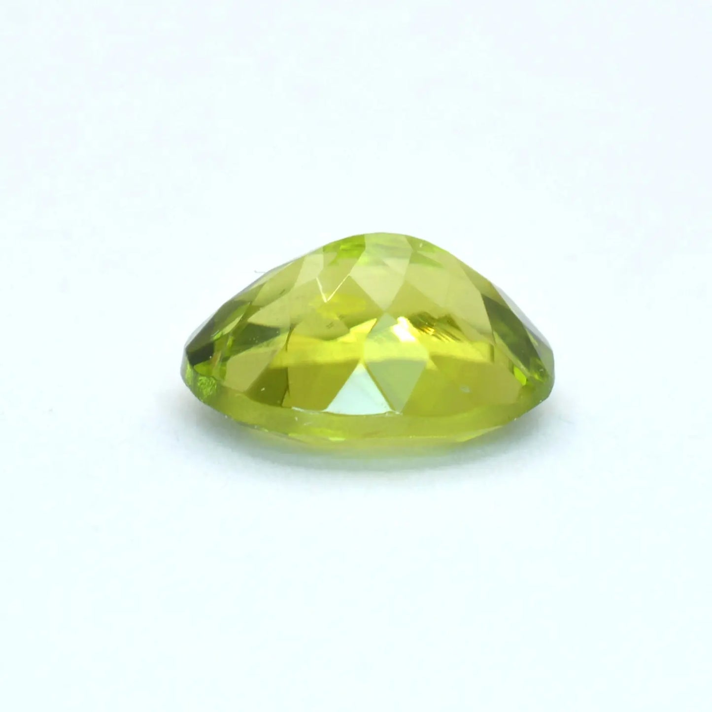 Péridot Ovale 2,05ct
