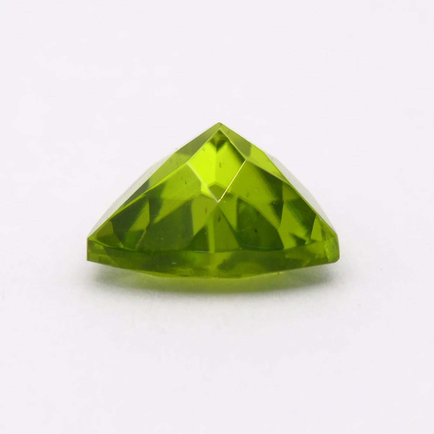 Péridot Trillion 2,00 ct - pierre taillée naturelle