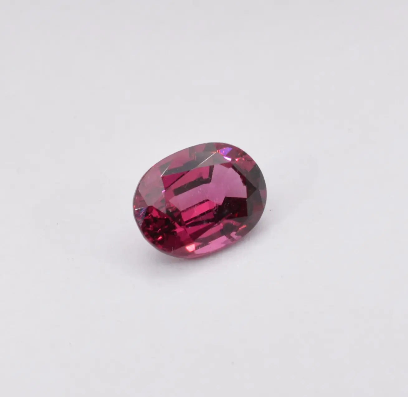Grenat Rhodolite 1,79ct - pierre précieuse - gemme