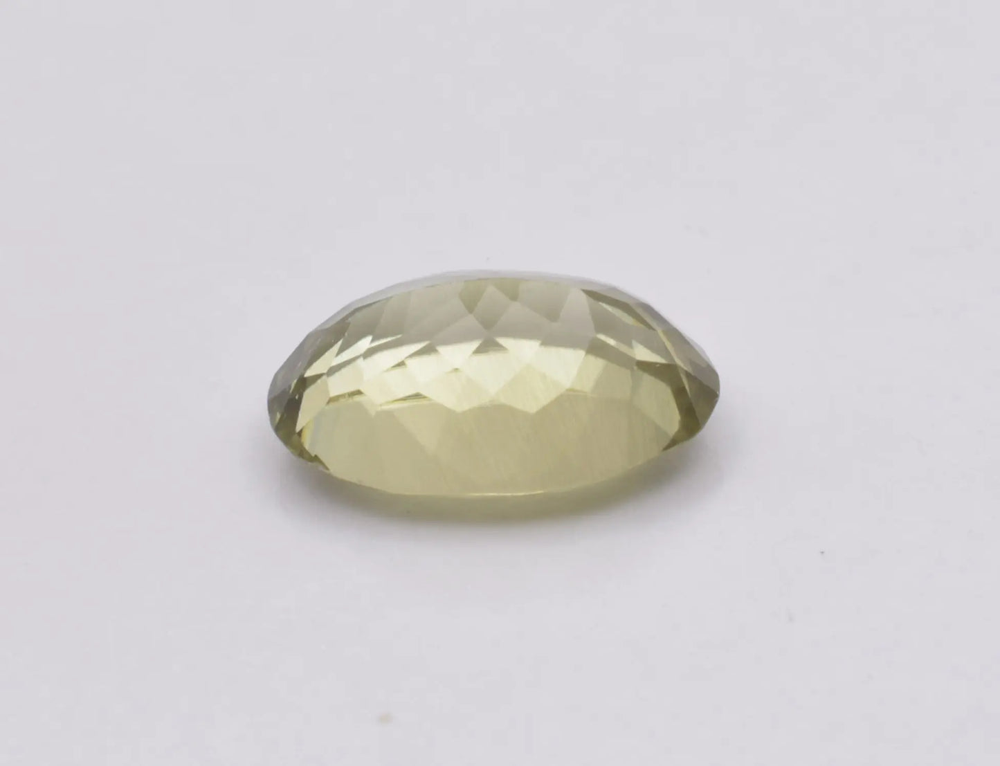 Pierre taillée Sillimanite 6,05ct