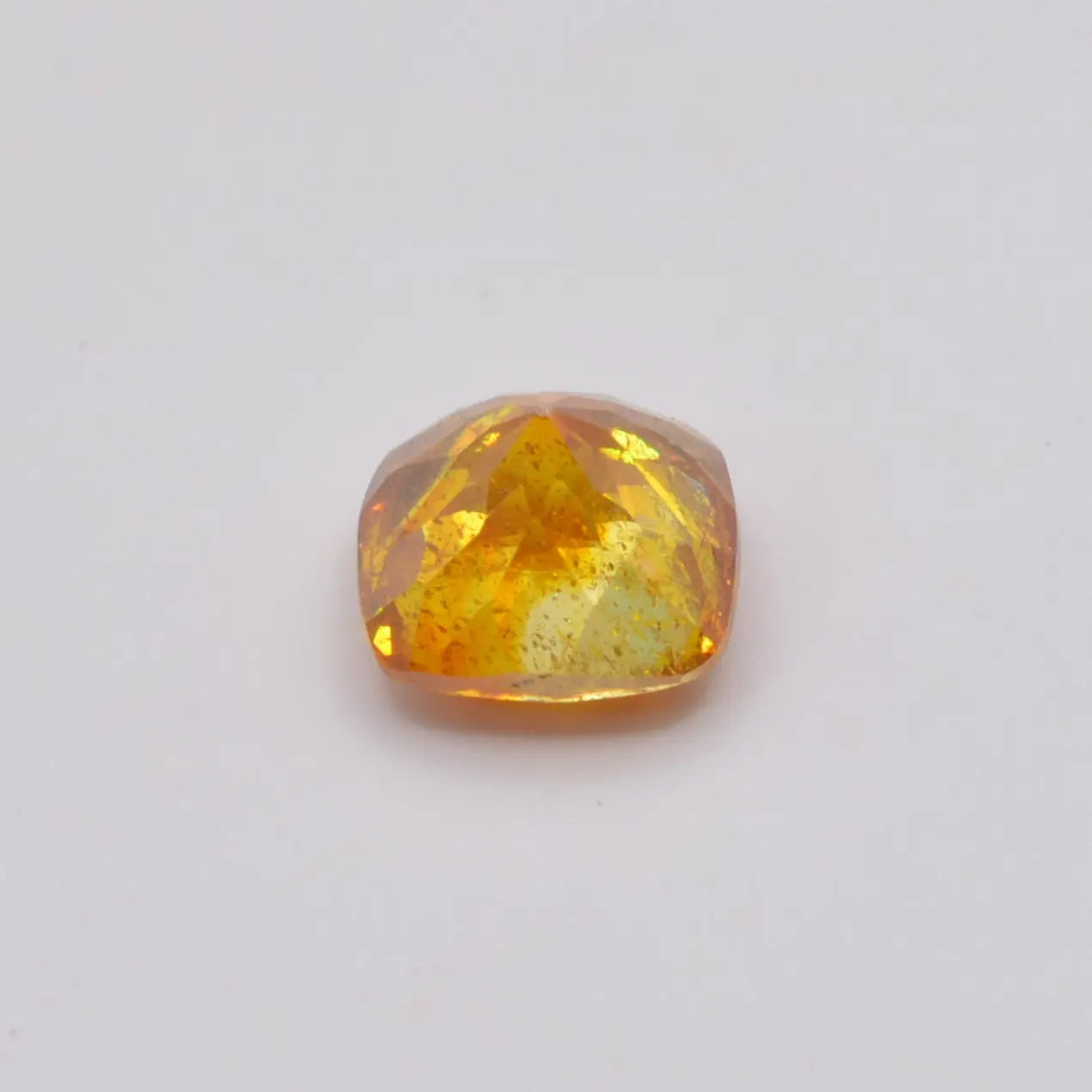 Pierre taillée Sphalérite 0,78ct