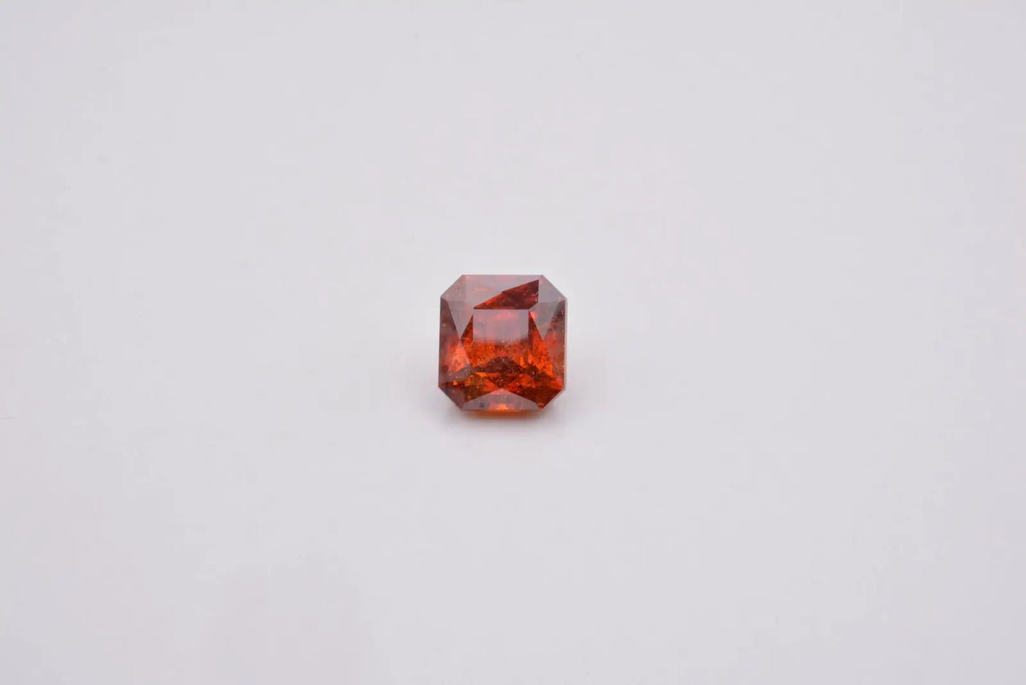 Pierre taillée Sphalérite 8,47ct