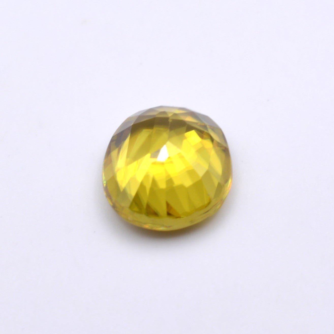 Sphène ou Titanite Ovale 0,69ct -