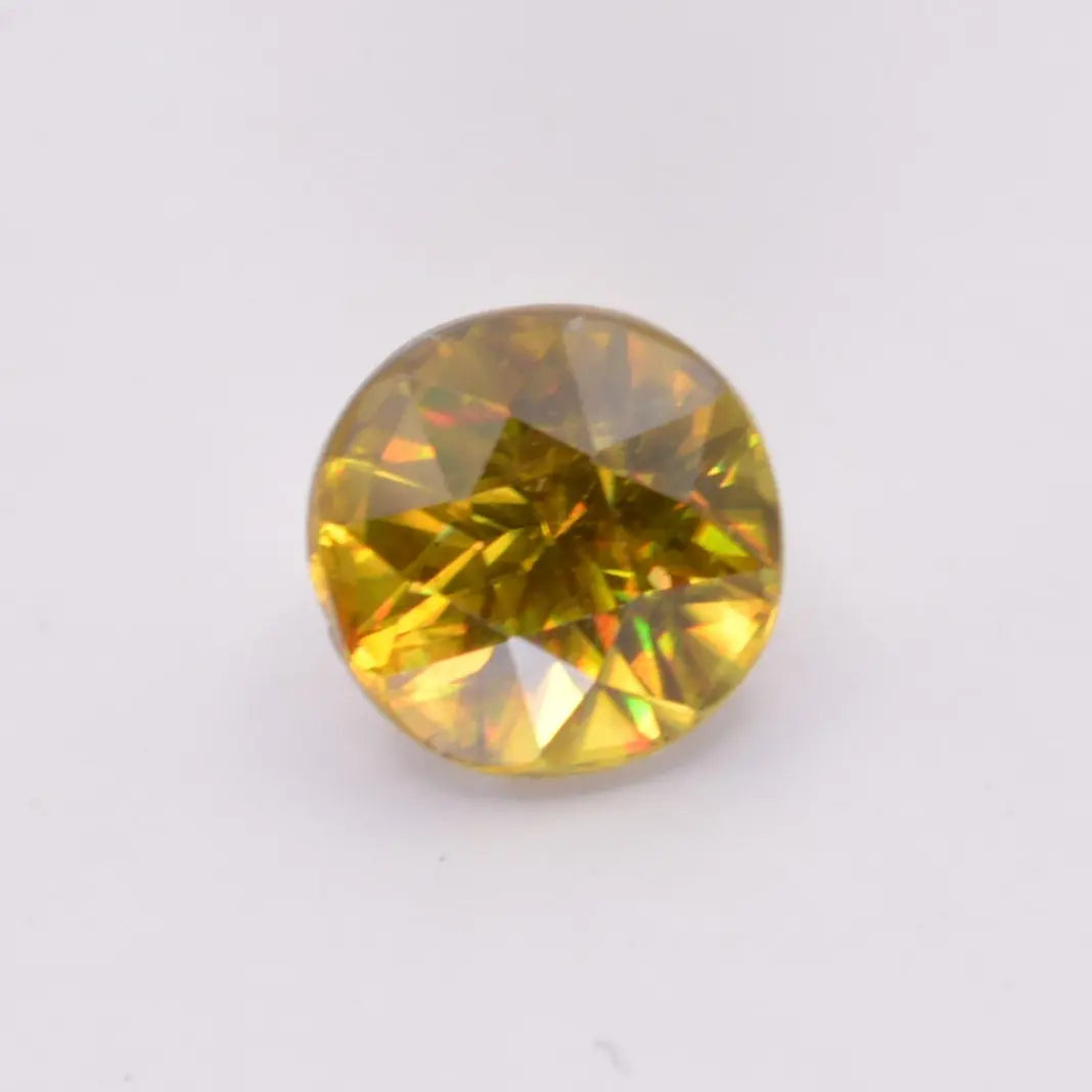 Sphène ou Titanite Ronde 1,54ct - pierre précieuse - gemme