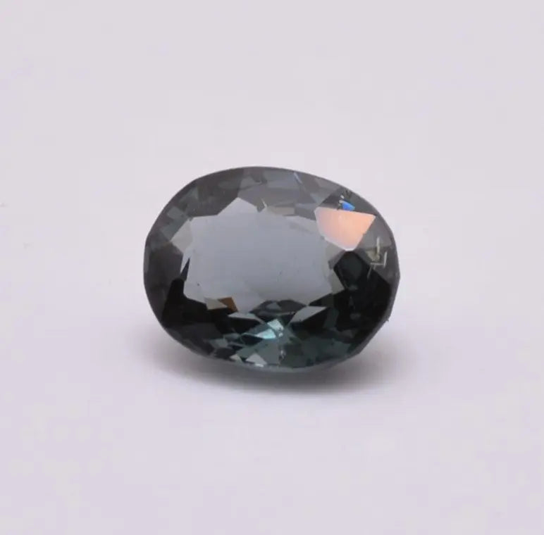 Spinelle Ovale 1,35ct - pierre précieuse - gemme