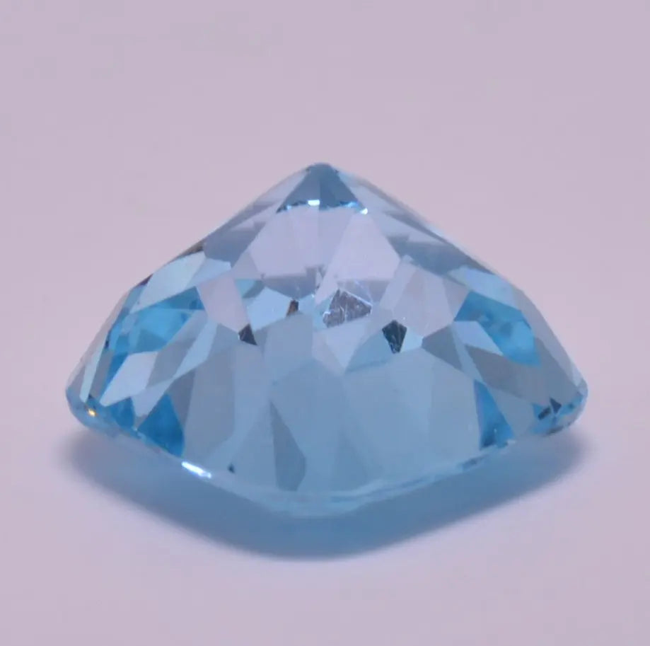 Topaze Coussin Carré 12,79ct - pierre précieuse - gemme