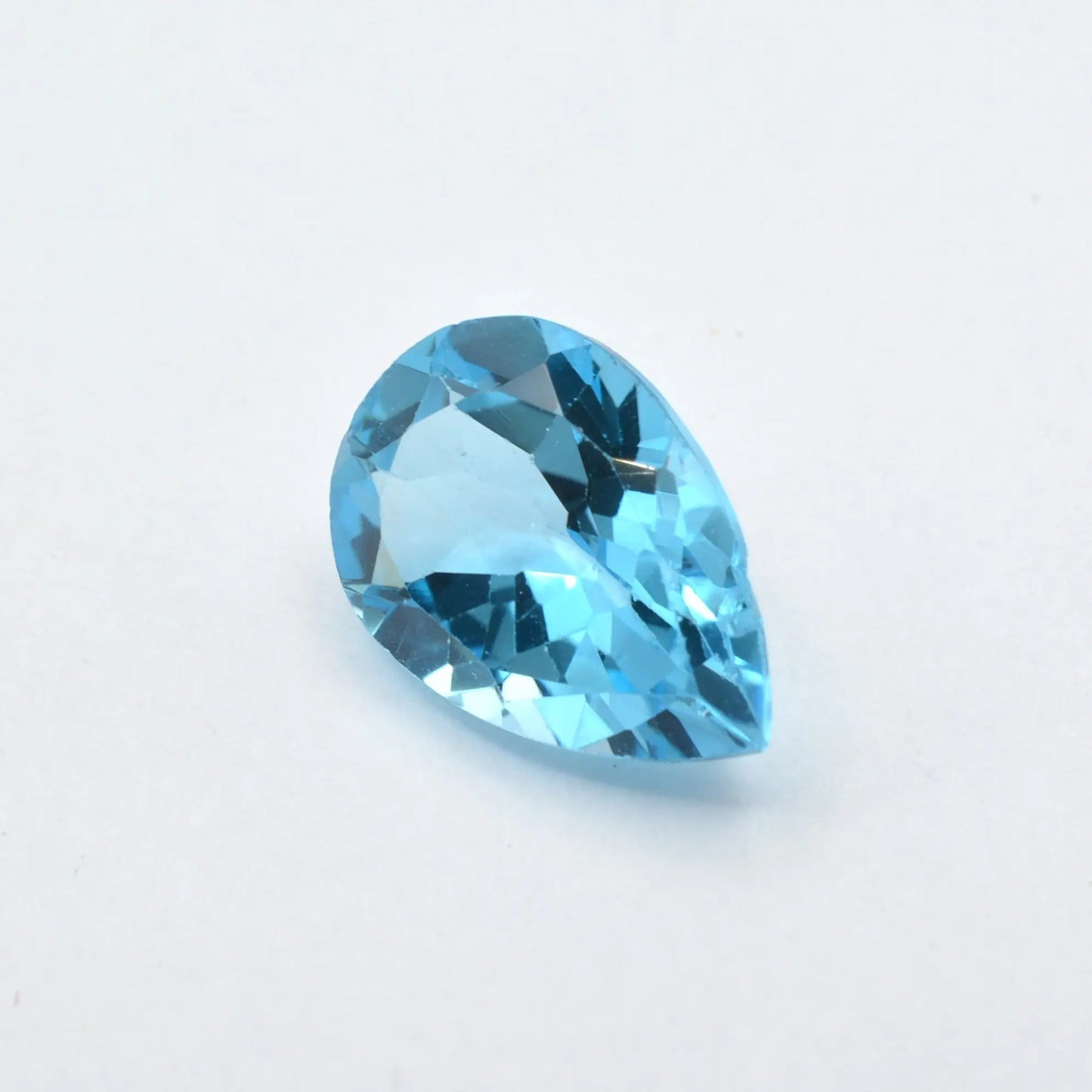 Topaze Bleue Poire 3,35ct