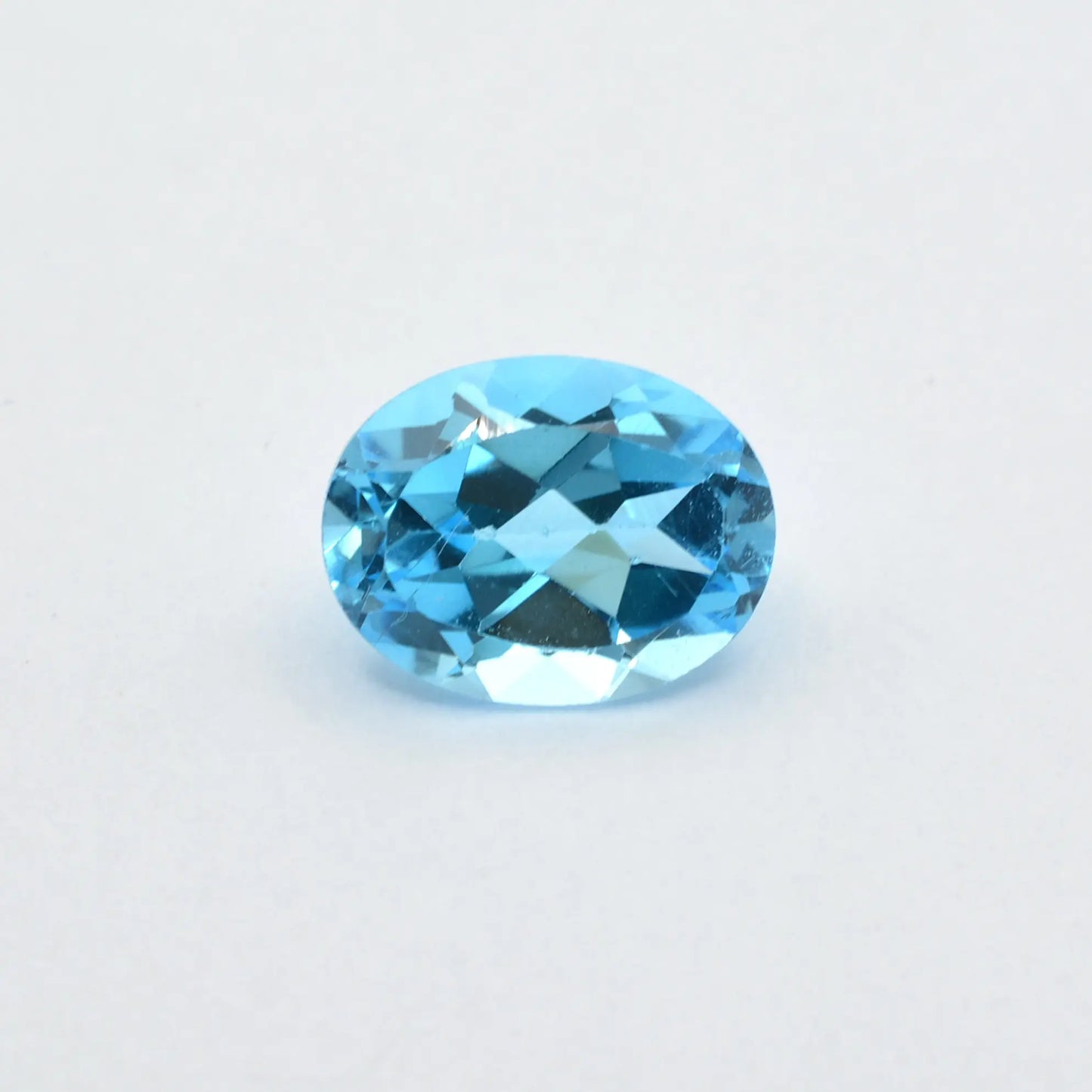 Topaze Bleue Ovale 2,26 ct