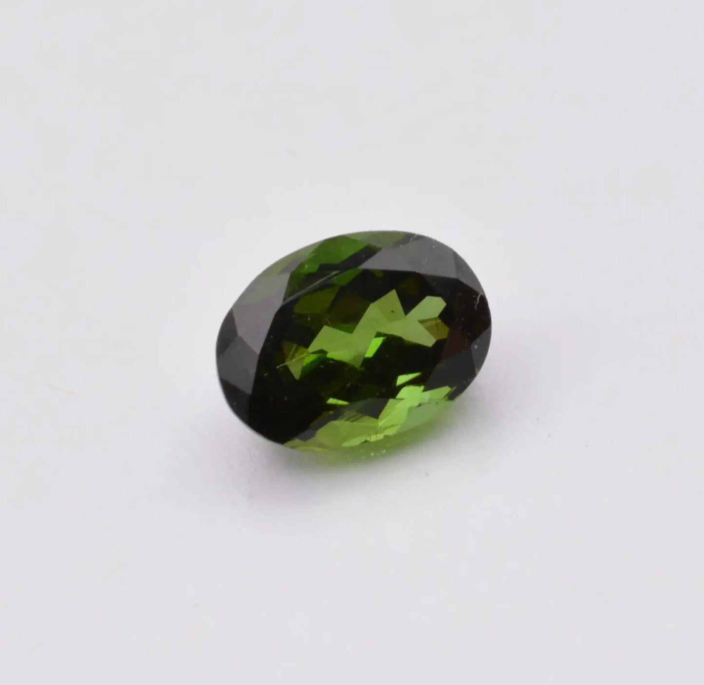 Tourmaline Verte Ovale 1,81ct - pierre précieuse - gemme