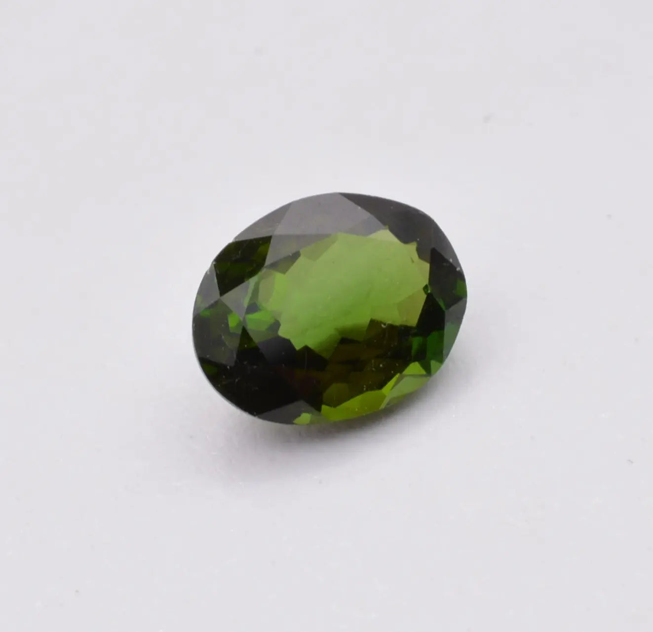 Tourmaline Verte Ovale 1,15ct - pierre précieuse - gemme