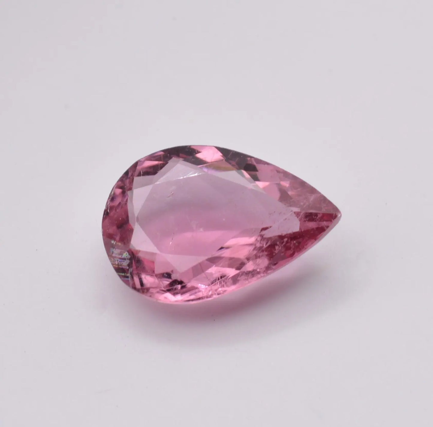 Pierre taillée Tourmaline Rose Poire 2,38ct