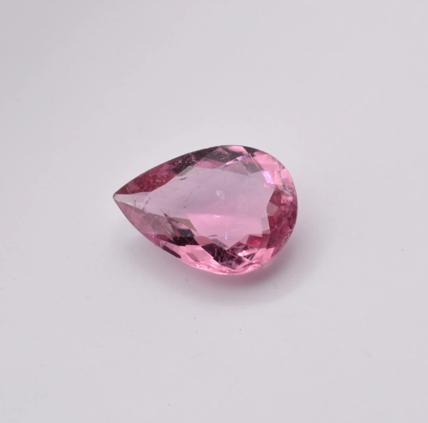 Pierre taillée Tourmaline Rose Poire 2,38ct