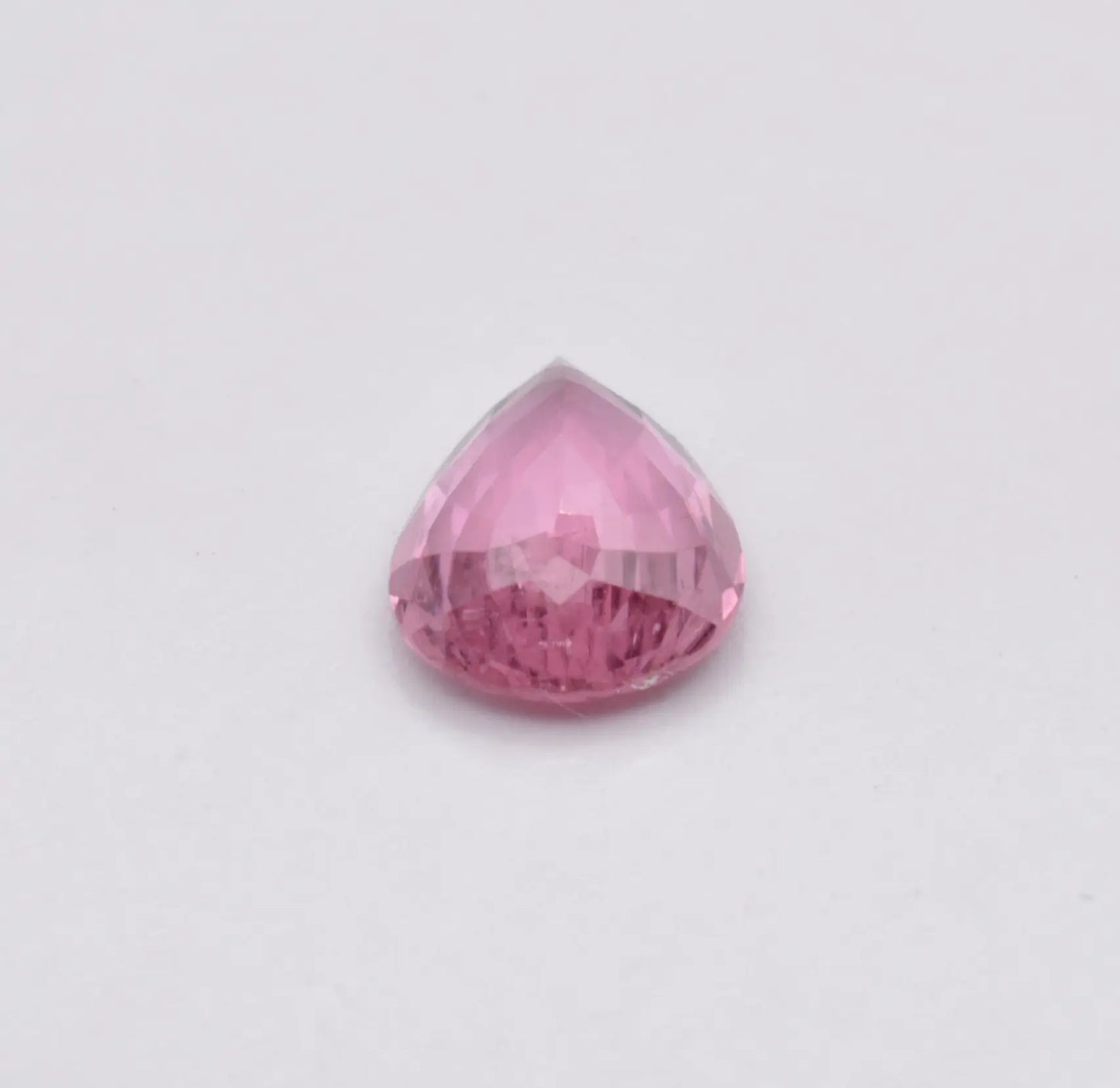 Pierre taillée Tourmaline Rose Poire 2,38ct