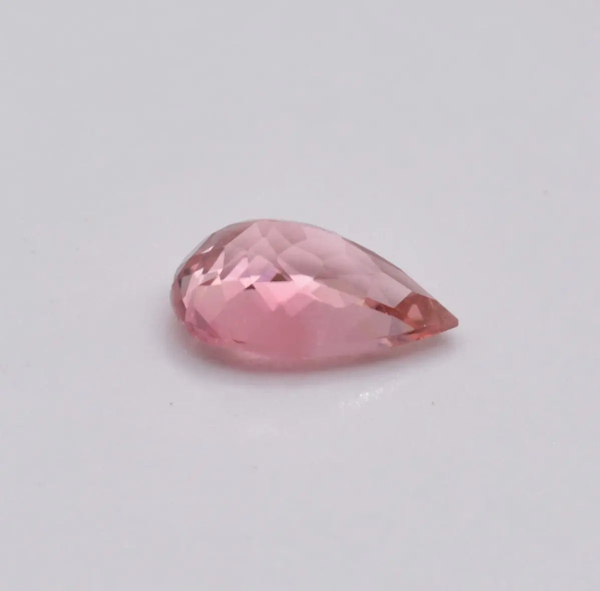 Pierre taillée Tourmaline Rose Poire 1,09ct