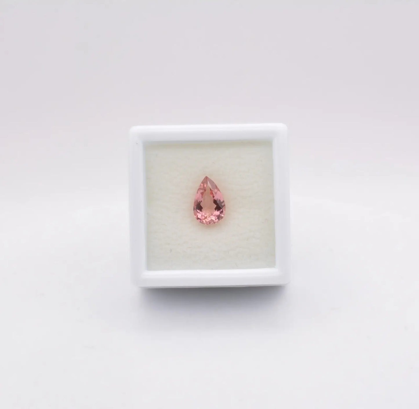 Pierre taillée Tourmaline Rose Poire 1,09ct