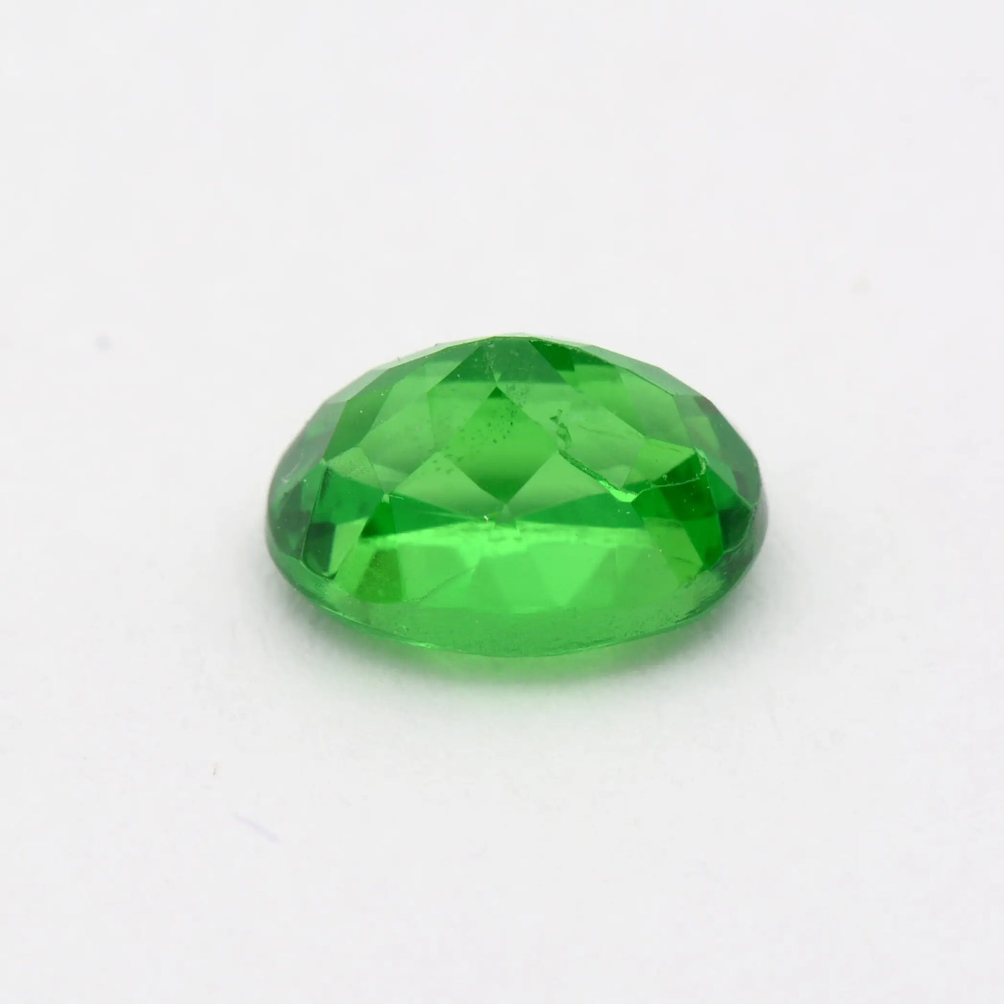 Grenat Tsavorite Ovale Vert 0,98 ct