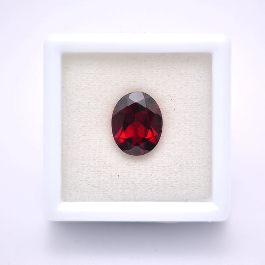 Grenat Rouge Ovale 2,89 ct