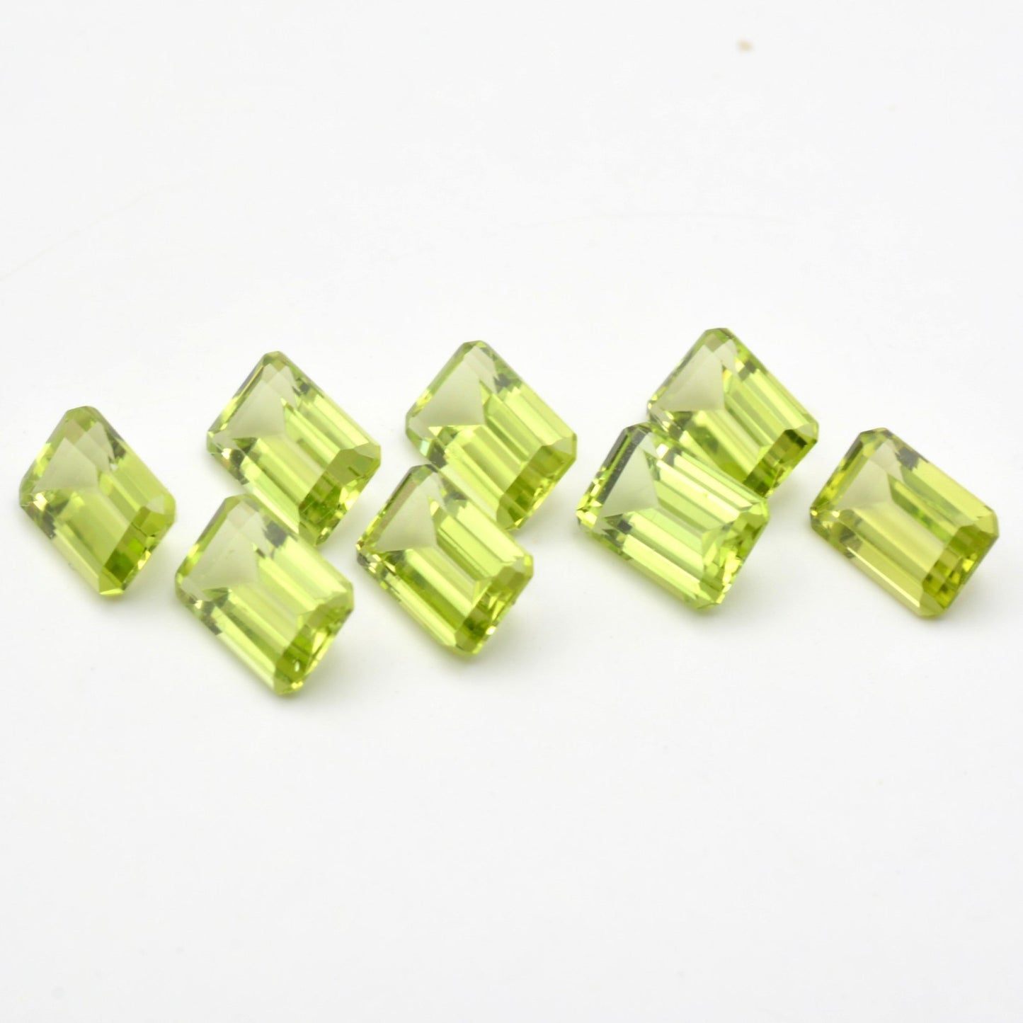 Lot Péridots Rectangles 6x4 5,13ct