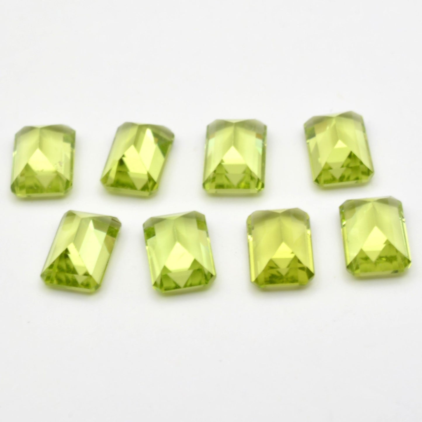 Lot Péridots Rectangles 6x4 5,13ct