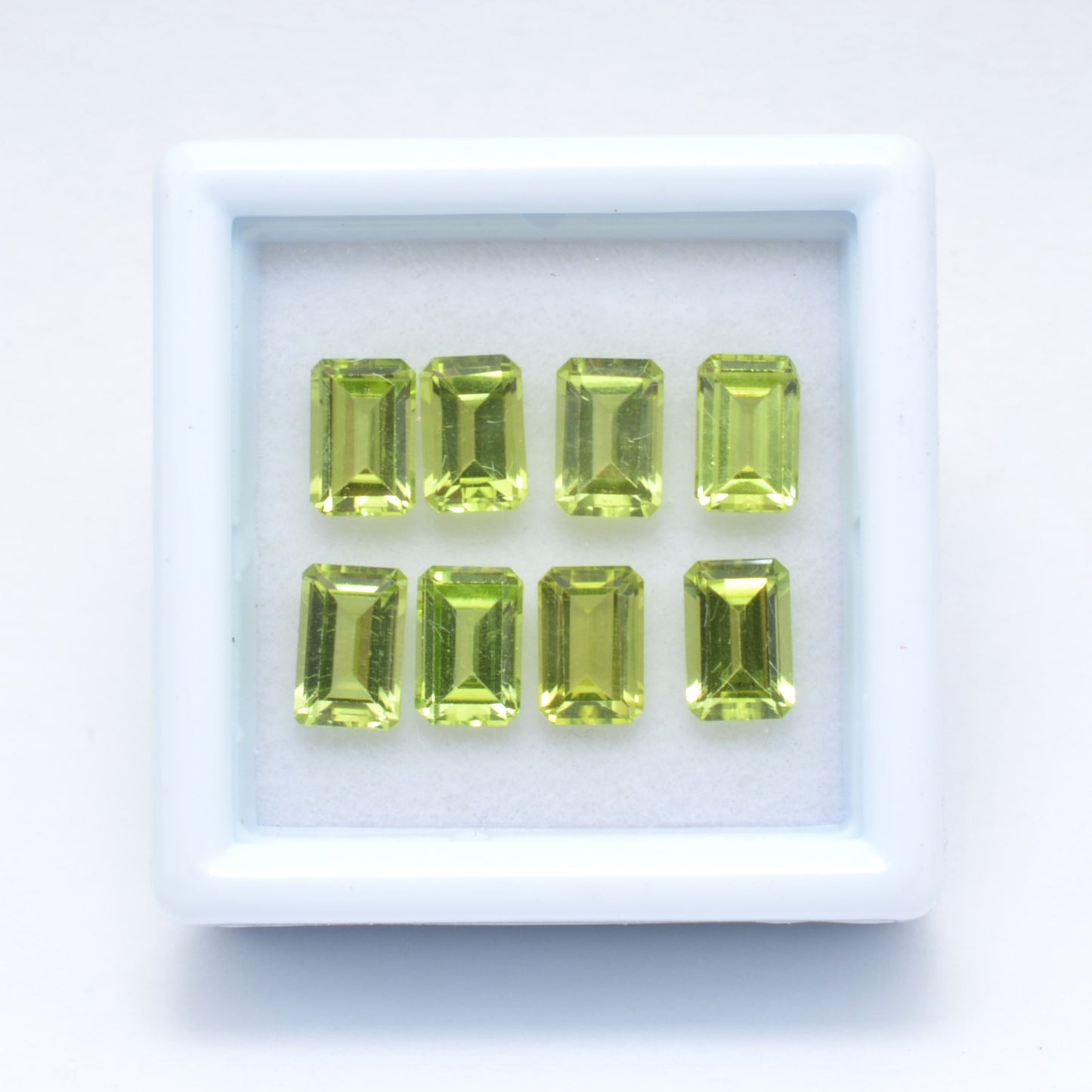 Lot Péridots Rectangles 6x4 5,13ct