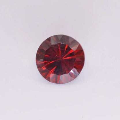 Grenat 2,28ct [Pierre précieuse] [Gemme]