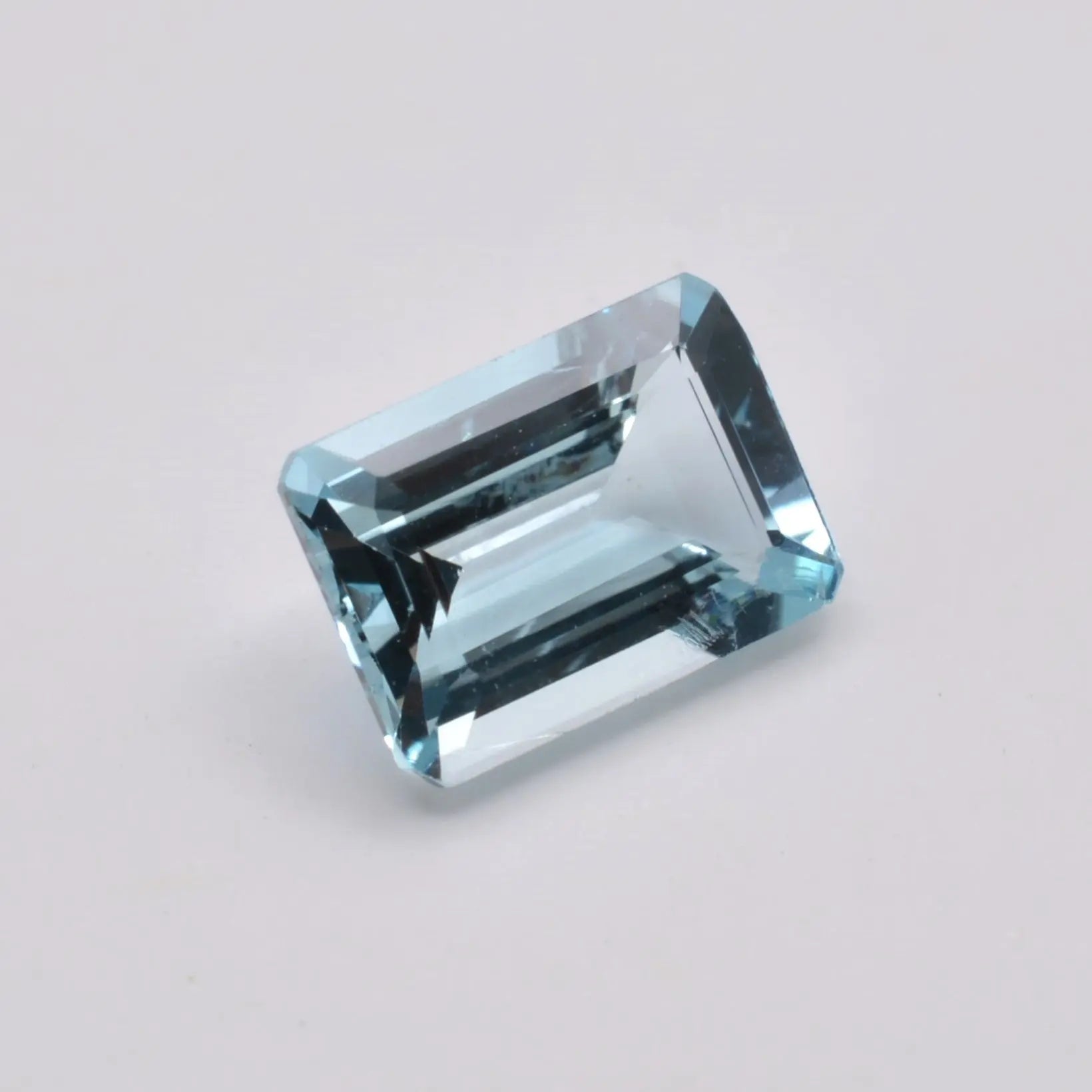 Aigue-Marine Rectangle 0,86ct - pierre précieuse - gemme