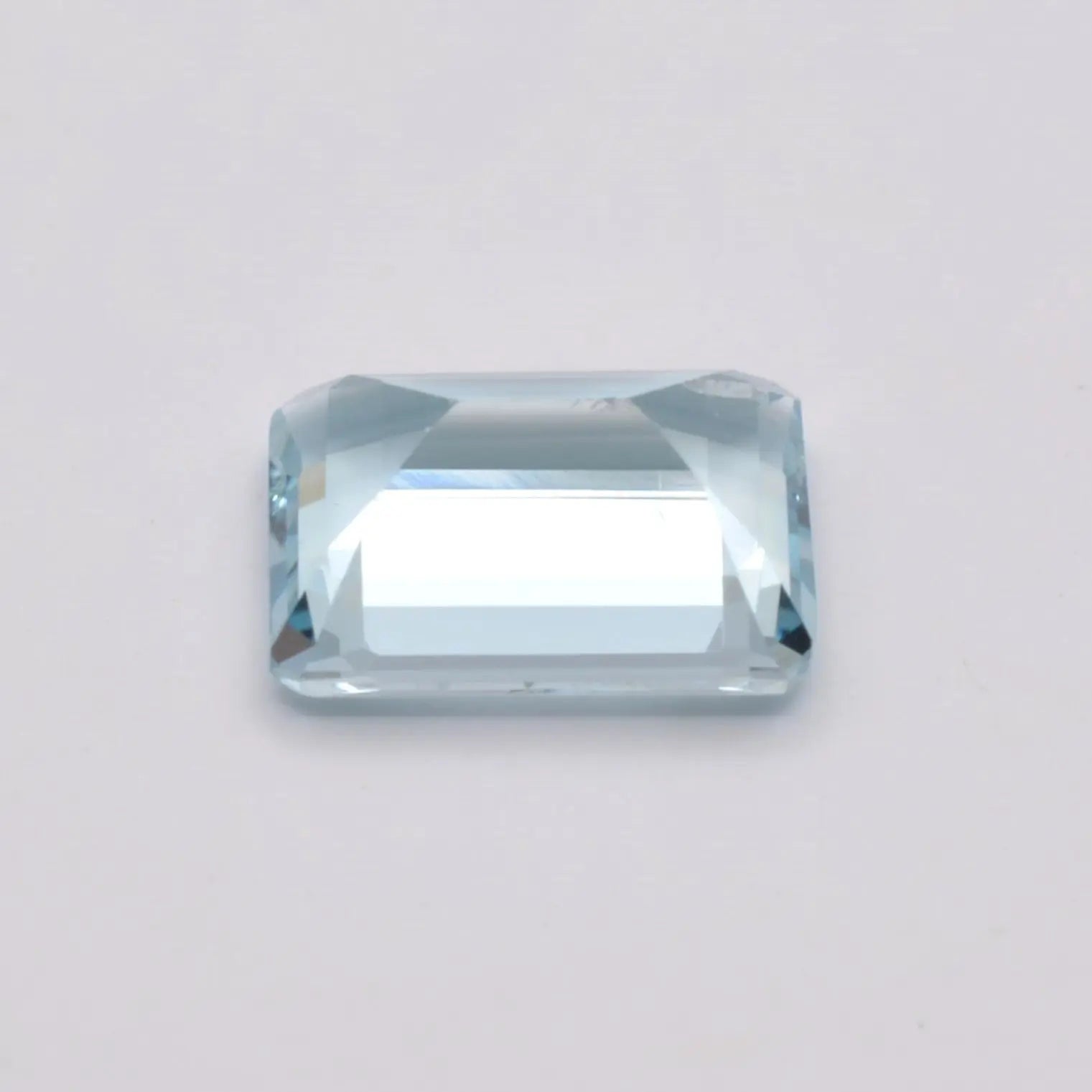 Aigue-Marine Rectangle 0,86ct - pierre précieuse - gemme