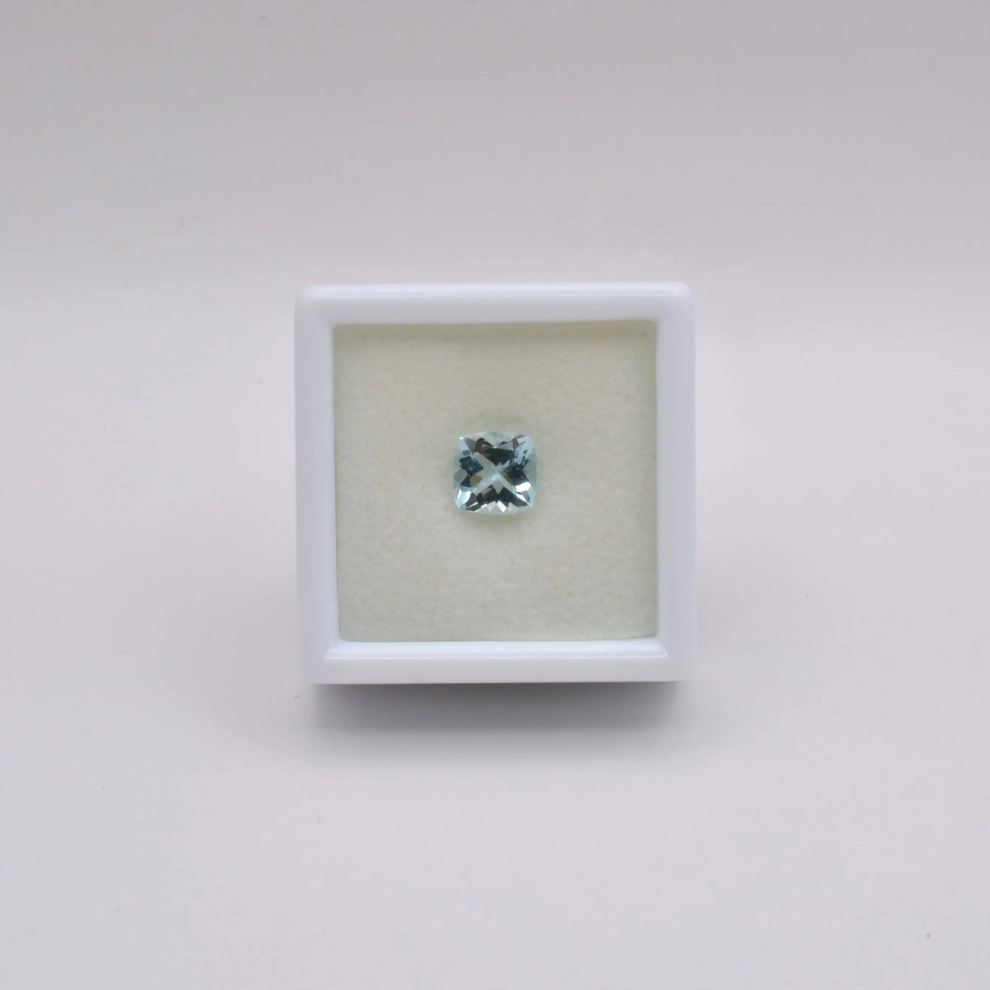 Aigue-Marine Coussin carré 0,82ct - pierre précieuse - gemme